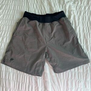 Men's Fabletics Franchise Shorts 7 inch Lined Grey Medium